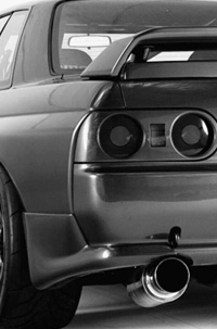 R32